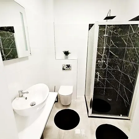 Adler - Spokojna Okolica, Blisko Cntrum 게스트하우스