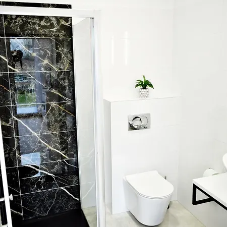 게스트하우스 Adler - Spokojna Okolica, Blisko Cntrum 3*