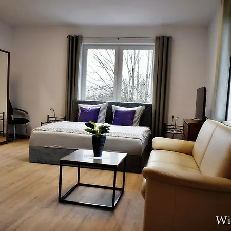 게스트하우스 Adler - Spokojna Okolica, Blisko Cntrum 우스트론