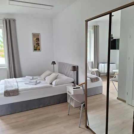 Adler - Spokojna Okolica, Blisko Cntrum 게스트하우스 3*