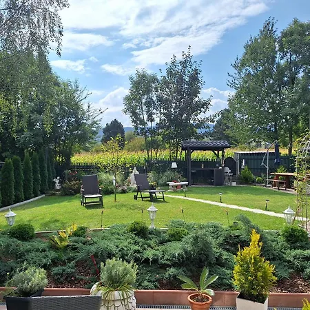 Adler - Spokojna Okolica, Blisko Cntrum 3* אוסטראון